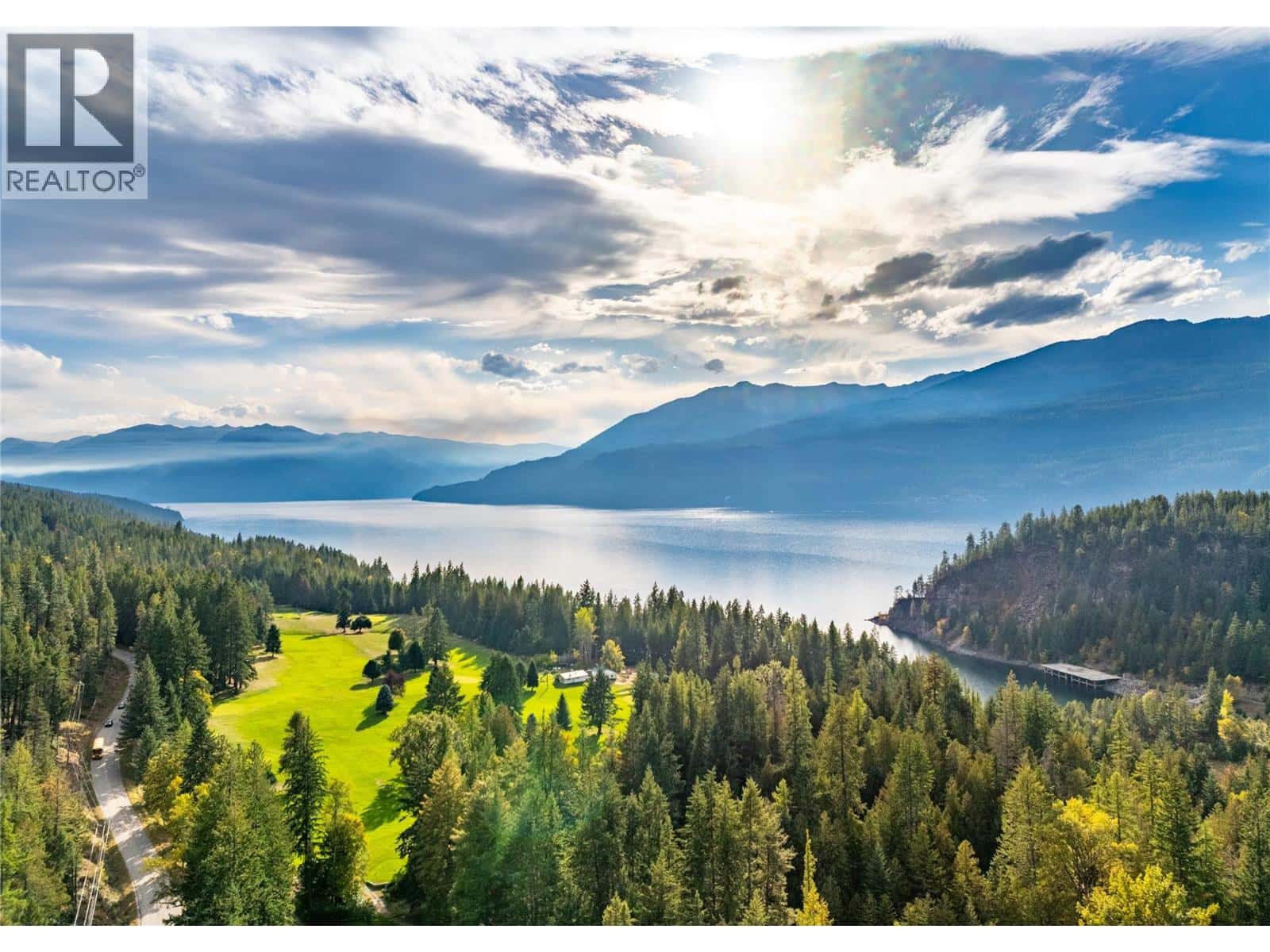 1529 Russel Avenue — Riondel, British Columbia - Photo 3 of 78