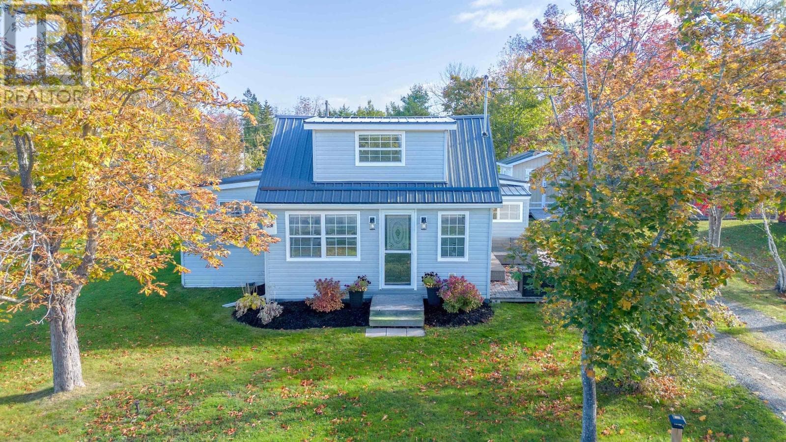 160 Twining Street — Baddeck, Nova Scotia - Main photo