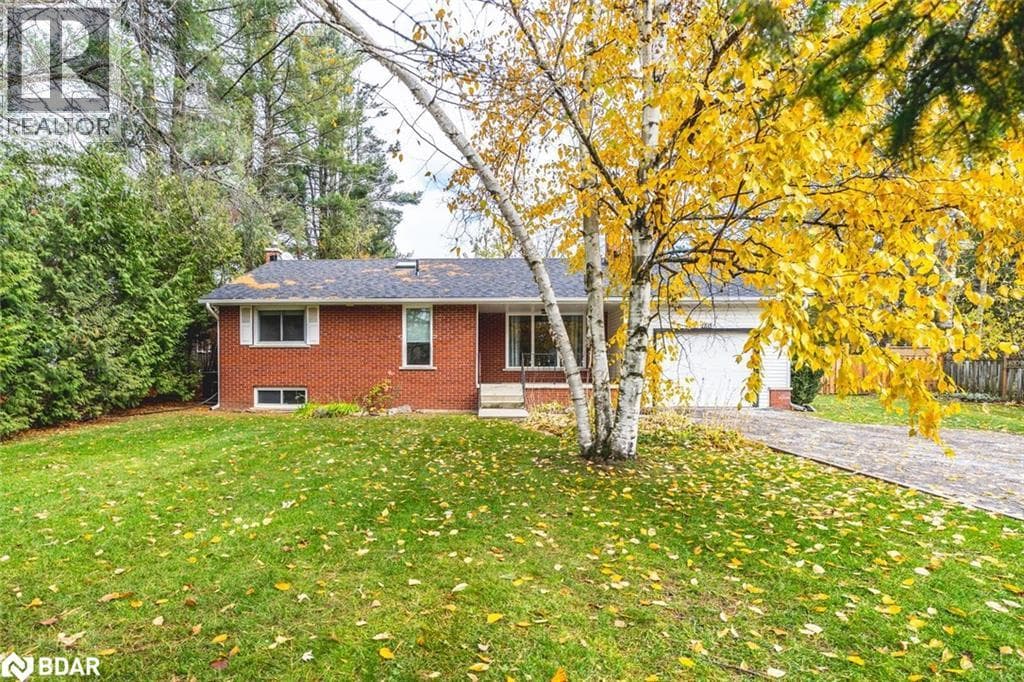 1105 ST VINCENT STREET — Midhurst, Ontario - Main photo