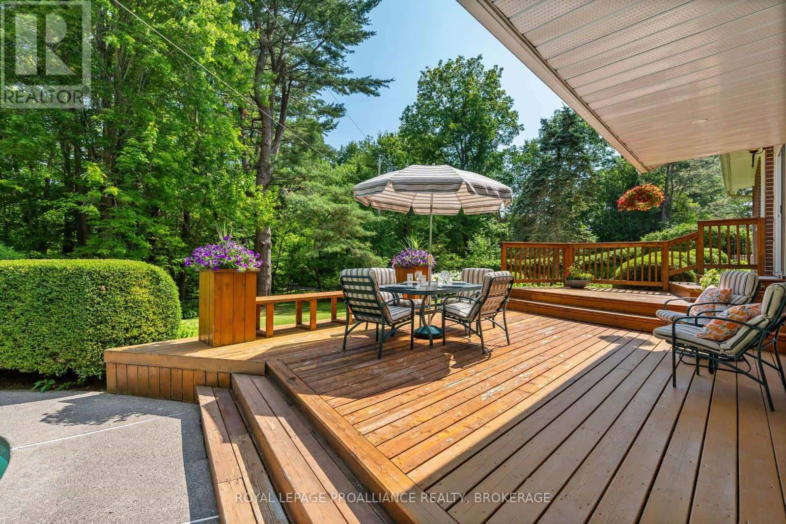 120 CROSS CEMETERY ROAD — Leeds and the Thousand Islands, Ontario - Photo 5 of 41