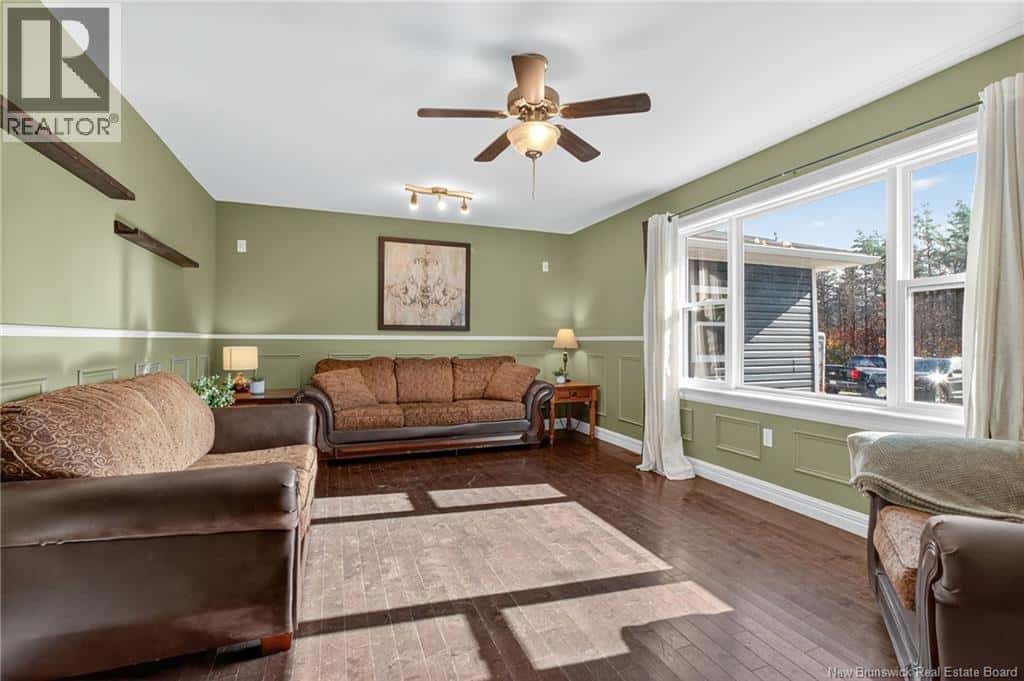 20 MacPhee Lane — Petitcodiac, New Brunswick - Photo 4 of 46