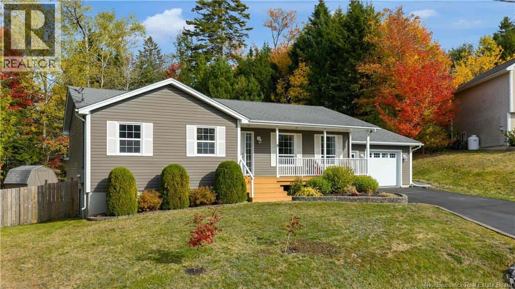 9 Crystal Court — Grand Bay-Westfield, New Brunswick - Photo 2 of 41