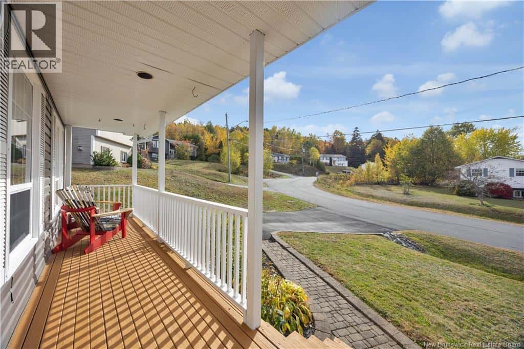 9 Crystal Court — Grand Bay-Westfield, New Brunswick - Photo 4 of 41