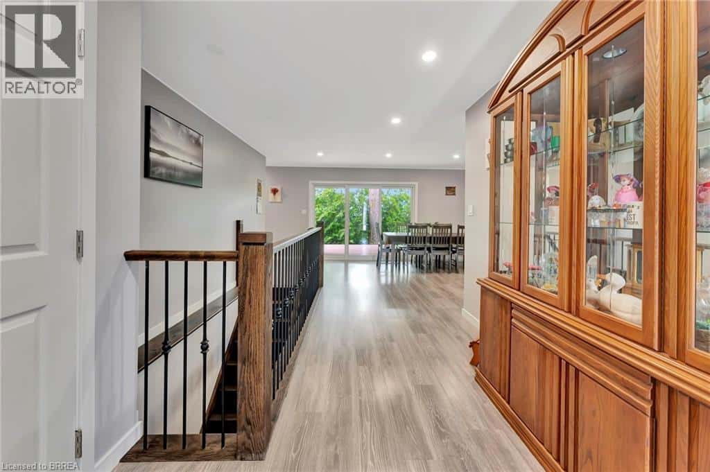 12 ALBERT Street — Langton, Ontario - Photo 5 of 48