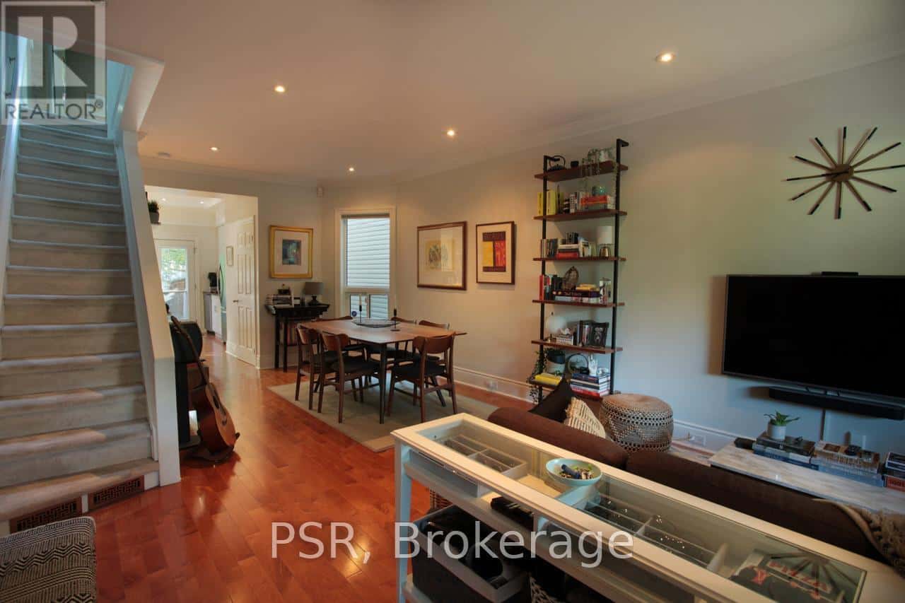 993 LOGAN AVENUE — Toronto (Playter Estates-Danforth), Ontario - Photo 5 of 11