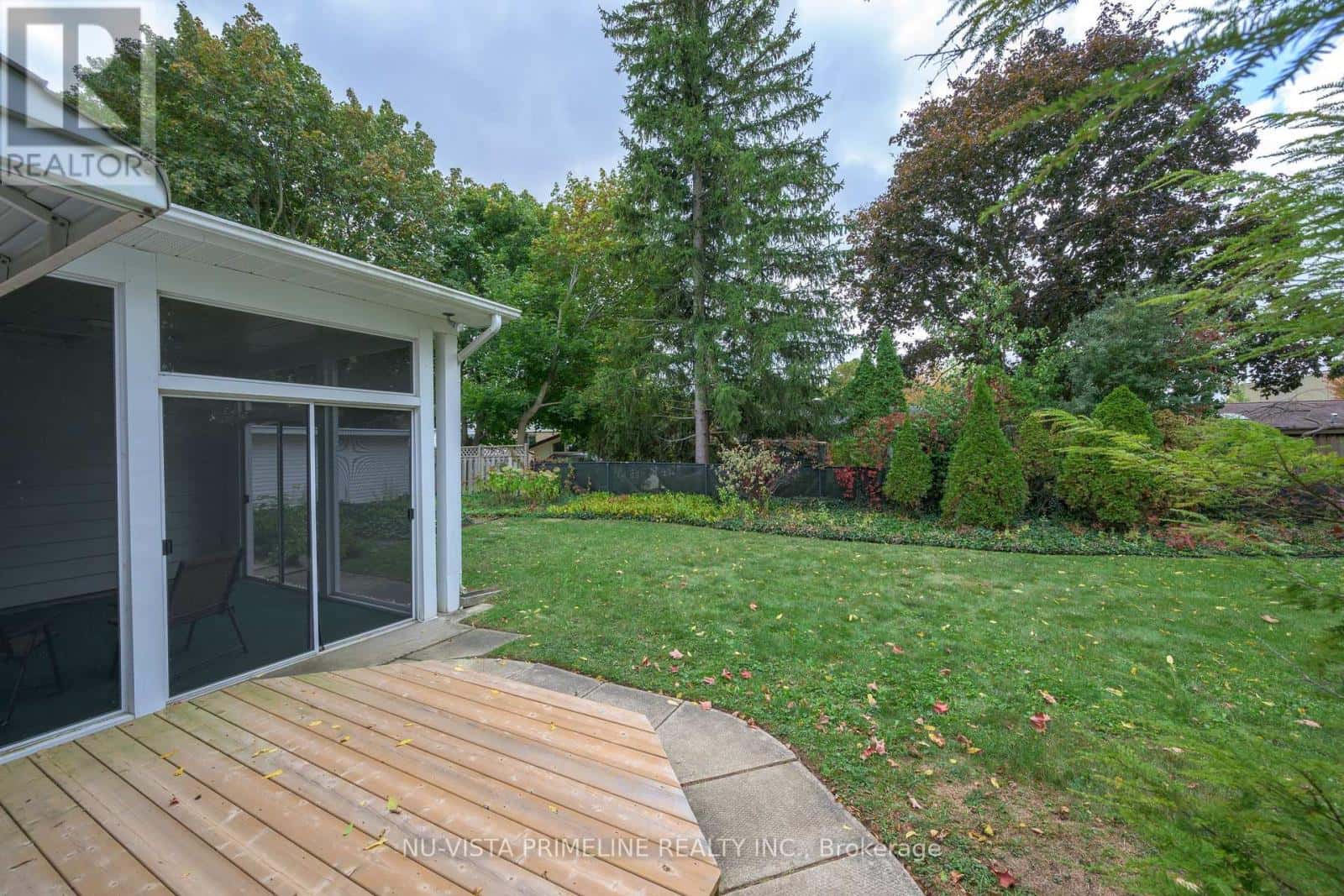 55 MAXWELL CRESCENT — London North (North H), Ontario - Photo 5 of 42