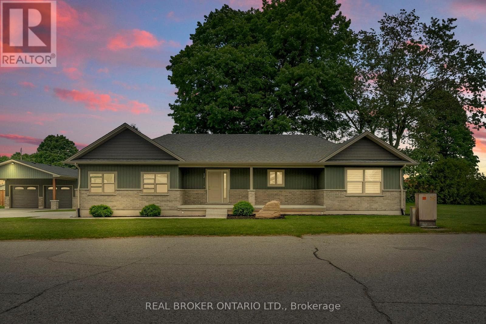 12 ALBERT STREET — Norfolk (Langton), Ontario - Main photo