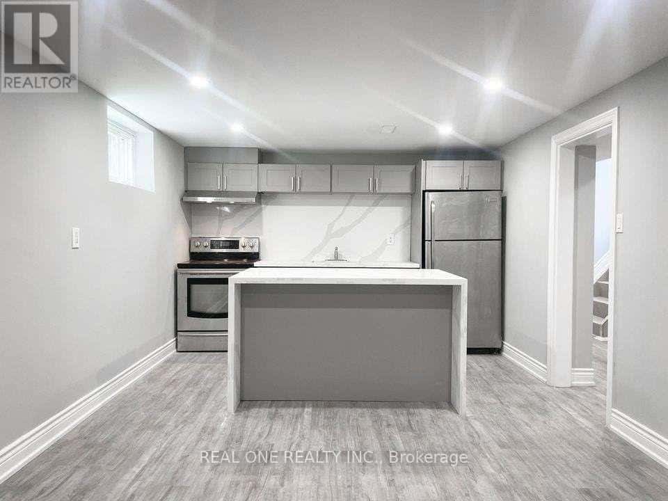 BASEMENT - 99 WARREN AVENUE — Hamilton (Balfour), Ontario - Photo 2 of 18