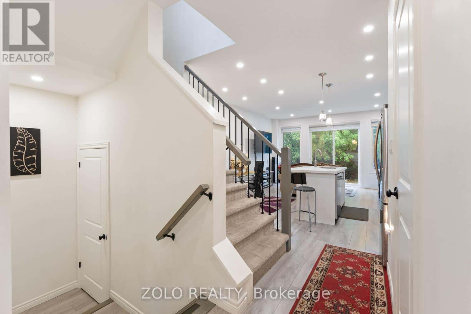 535 QUEBEC STREET — Hamilton (Parkview), Ontario - Photo 4 of 32