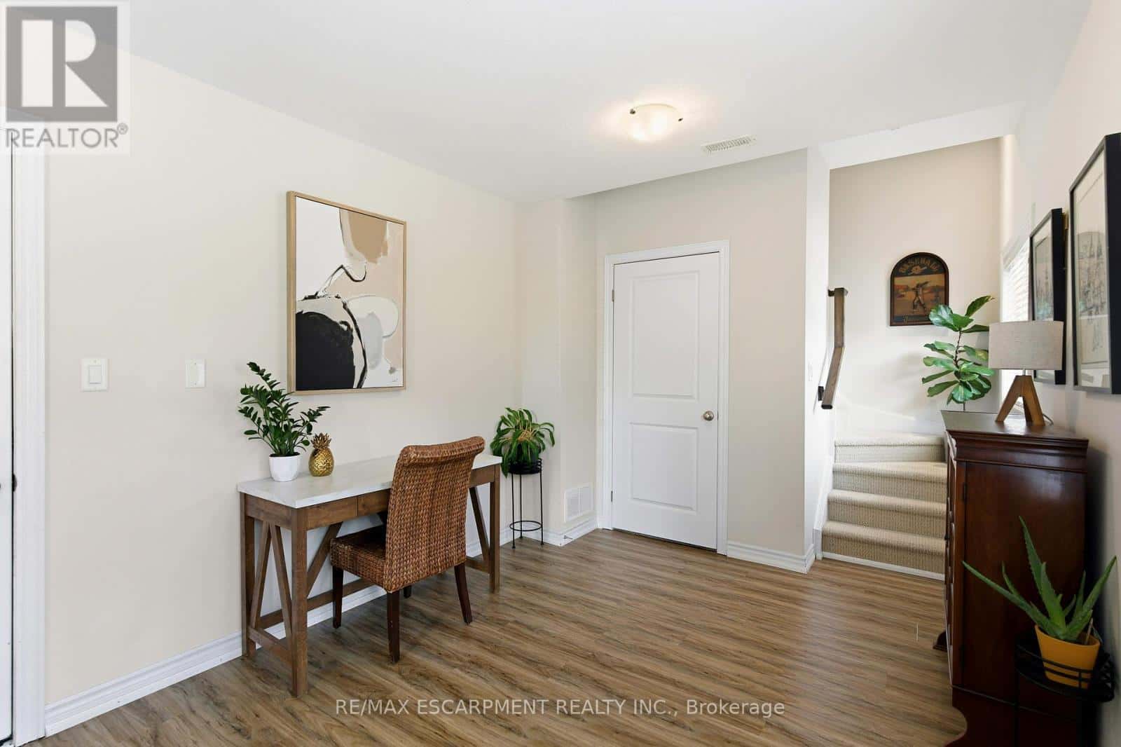 54 - 377 GLANCASTER ROAD — Hamilton (Villages of Glancaster), Ontario - Photo 5 of 27