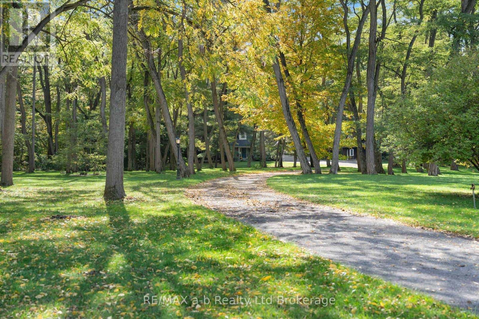 27 NORFOLK STREET — Norwich (Otterville), Ontario - Photo 5 of 43