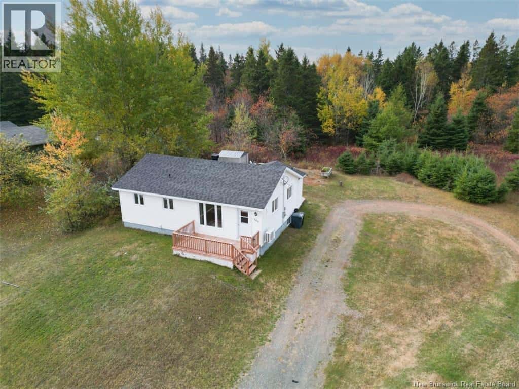 100 Principale — Pointe-Verte, New Brunswick - Photo 4 of 17