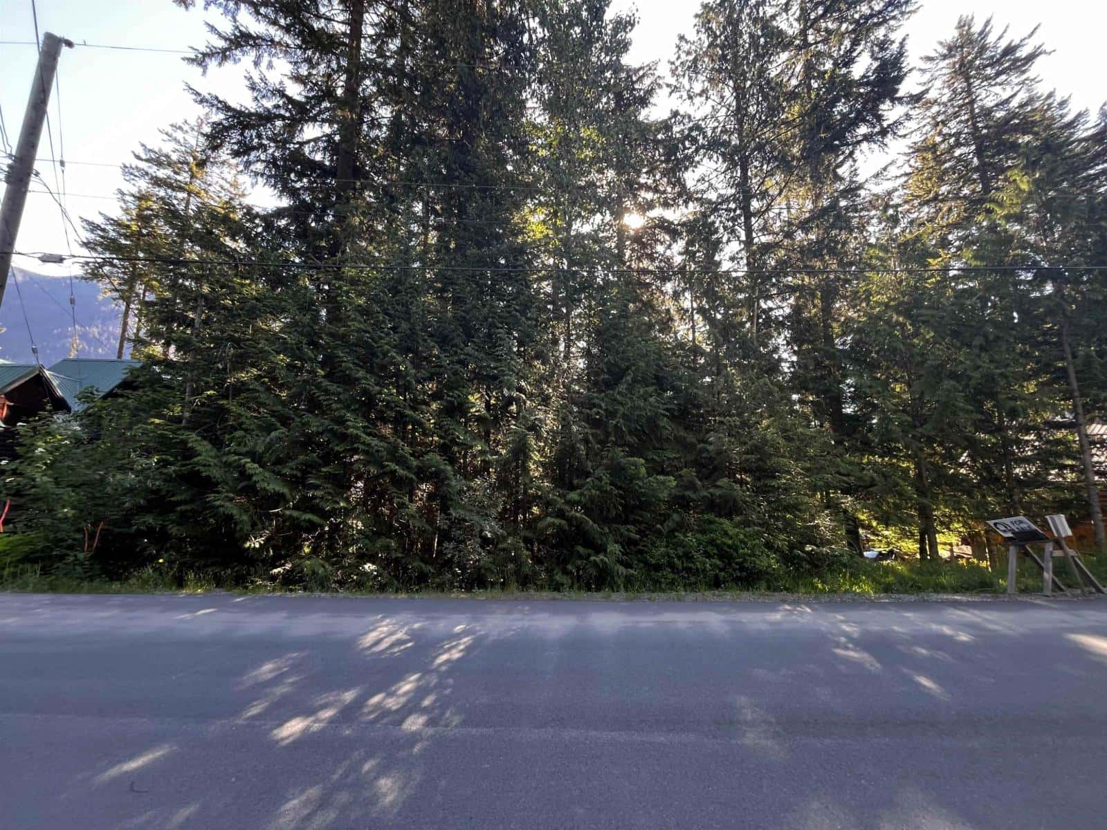 14902 PARKWOOD Street