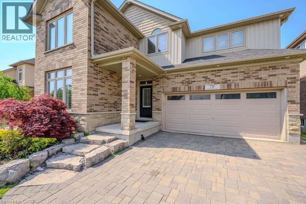 78 DOLMAN Street — Breslau, Ontario - Photo 2 of 31