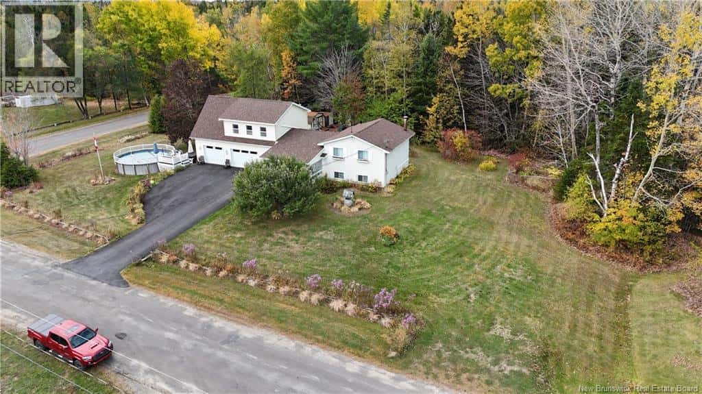 48 Michael Avenue — Hanwell, New Brunswick - Photo 5 of 43