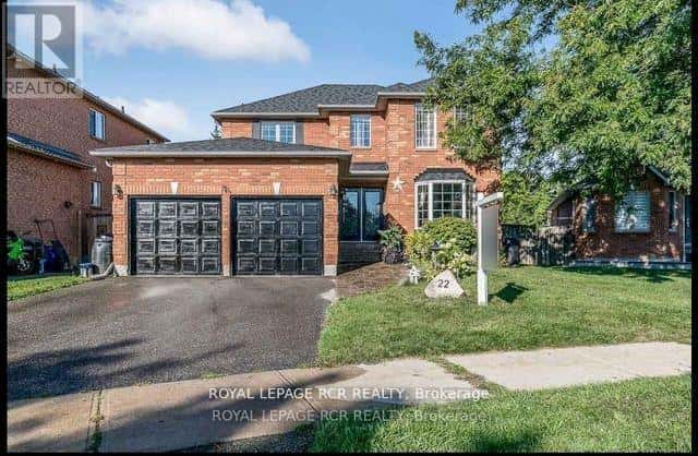 22 COBURN CRESCENT — New Tecumseth (Beeton), Ontario - Photo 2 of 42