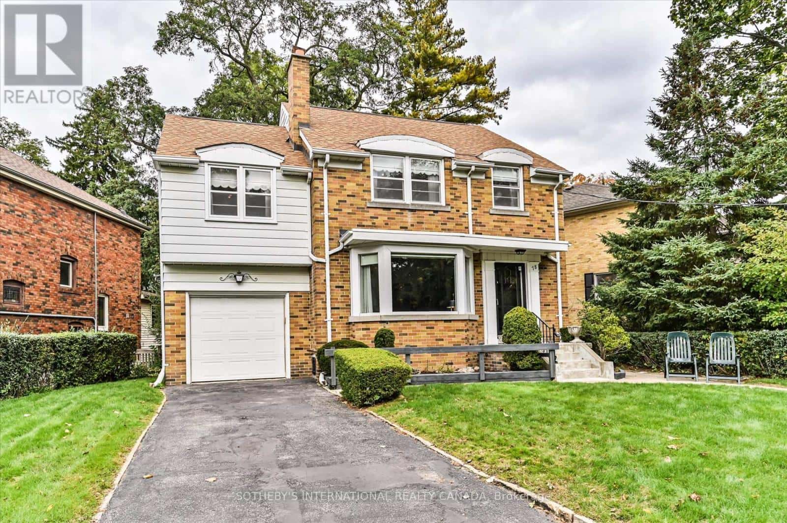 78 HUMBERVIEW ROAD — Toronto (Lambton Baby Point), Ontario - Photo 3 of 36