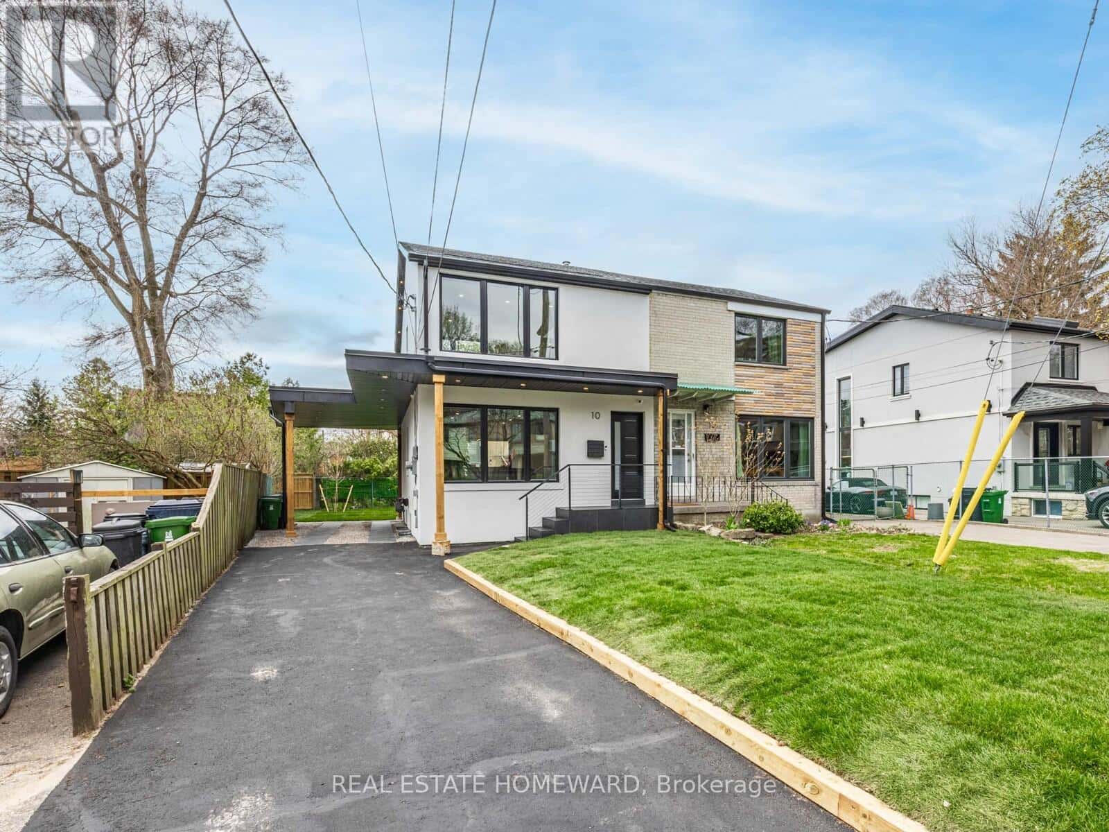 10 JULIANA COURT — Toronto (Lambton Baby Point), Ontario - Photo 2 of 33