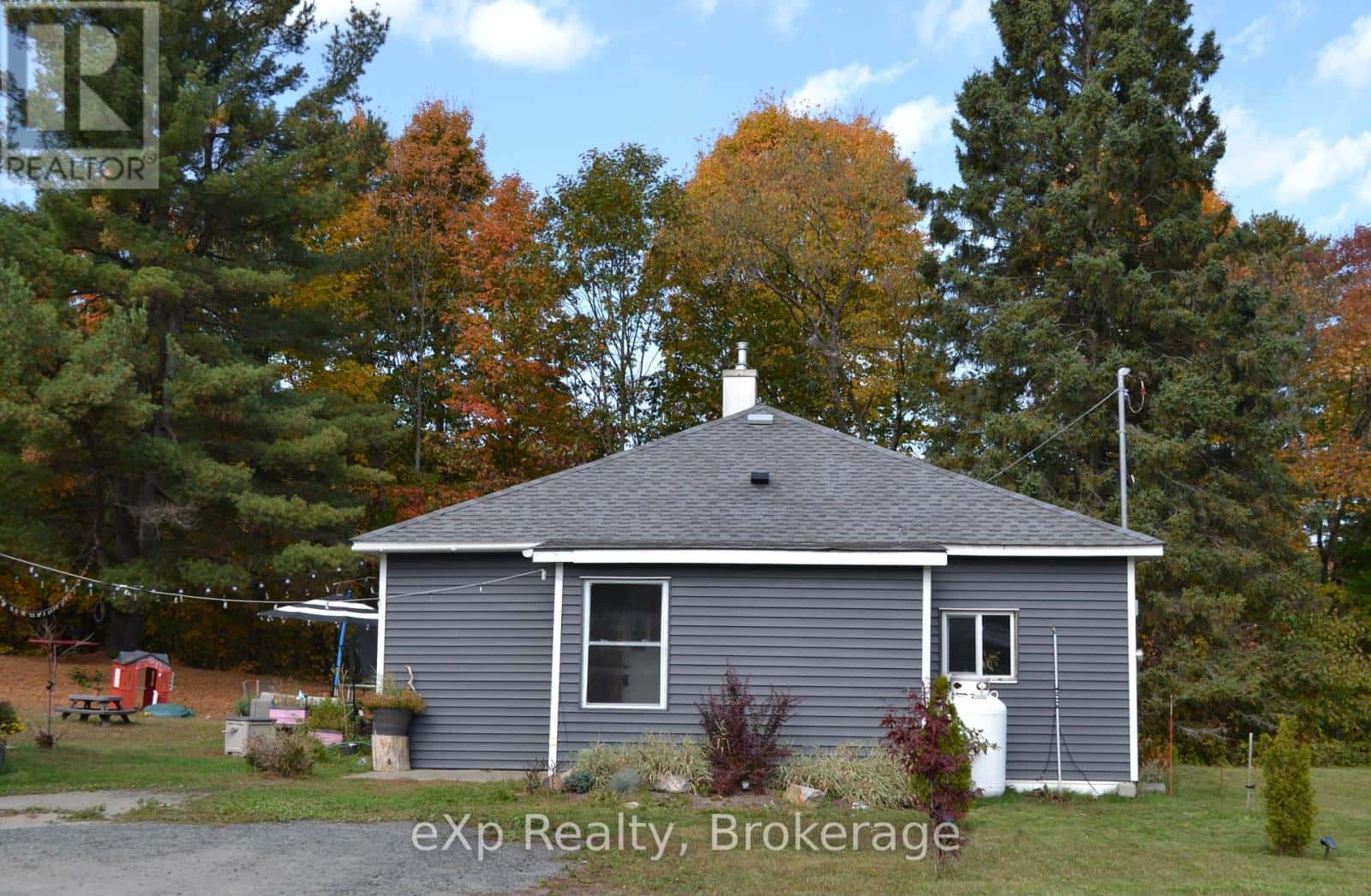 62 HIGHWAY 124 — McDougall, Ontario - Photo 4 of 38