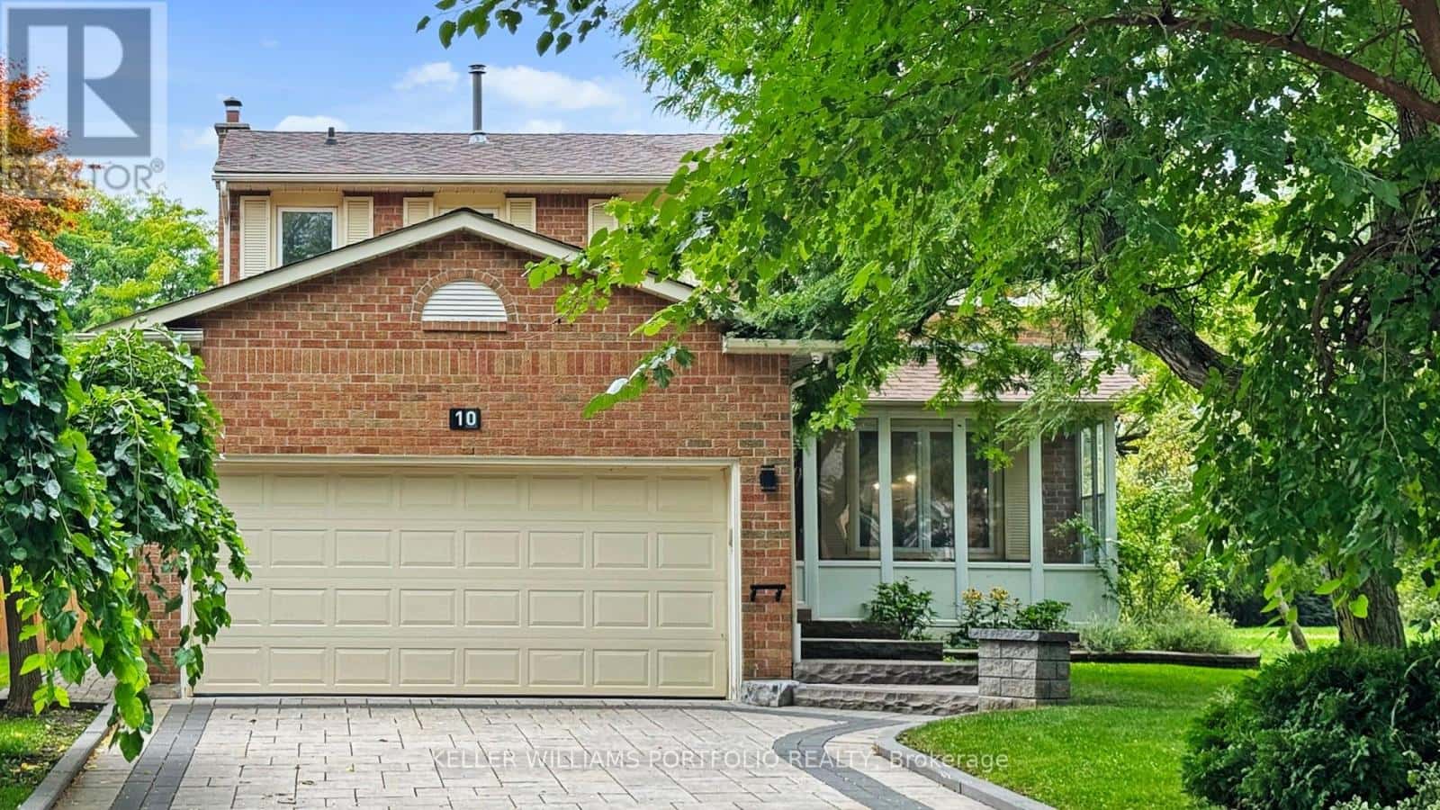 10 VALLEYVIEW ROAD — Markham (Thornlea), Ontario - Photo 2 of 35