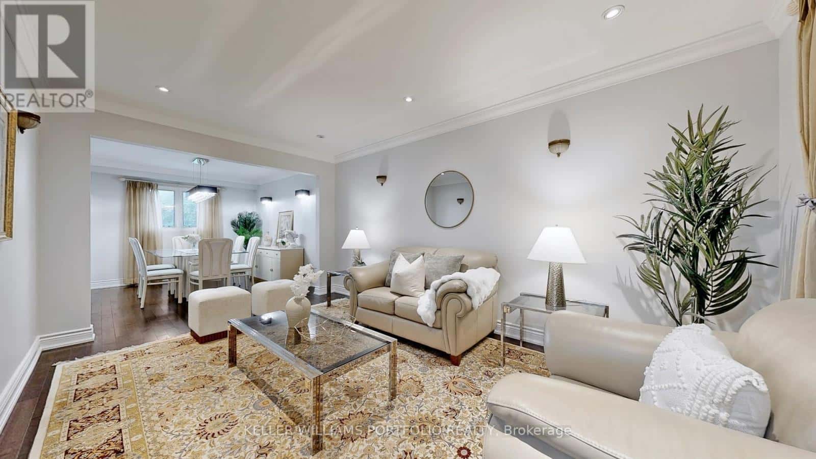 10 VALLEYVIEW ROAD — Markham (Thornlea), Ontario - Photo 4 of 35