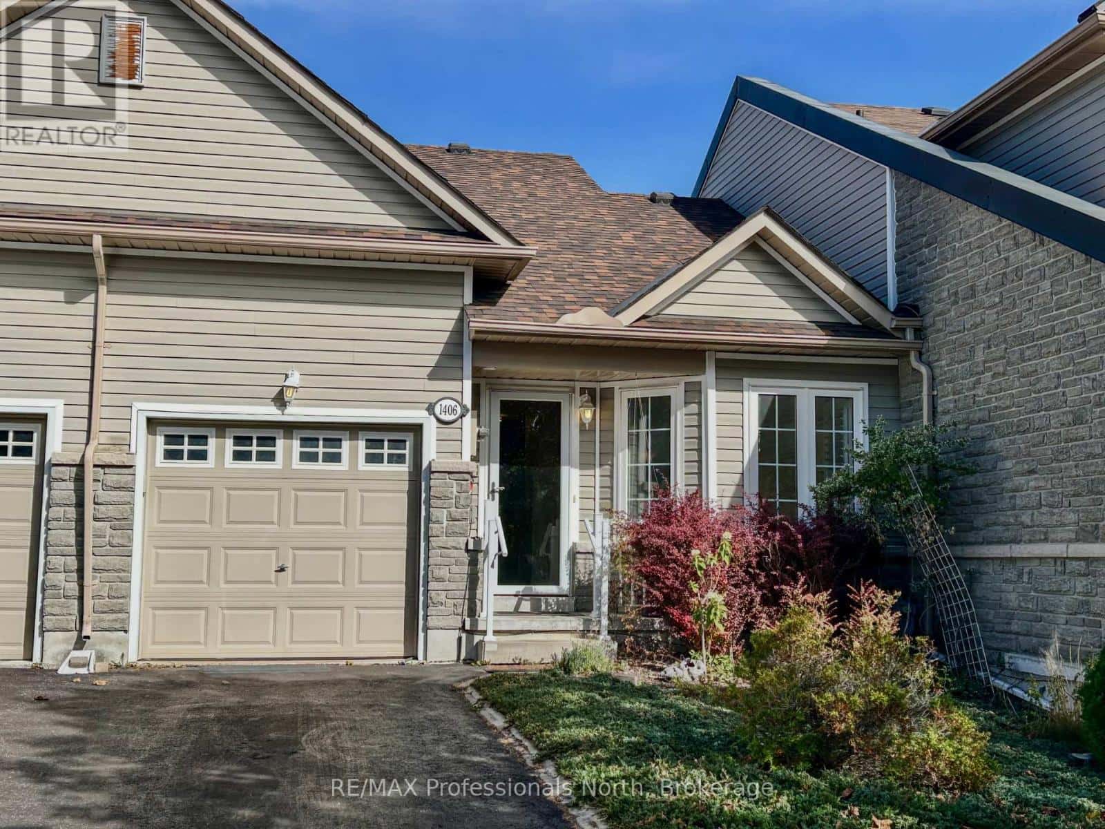 1406 HANCOX COURT — Peterborough (Monaghan Ward 2), Ontario - Photo 2 of 42