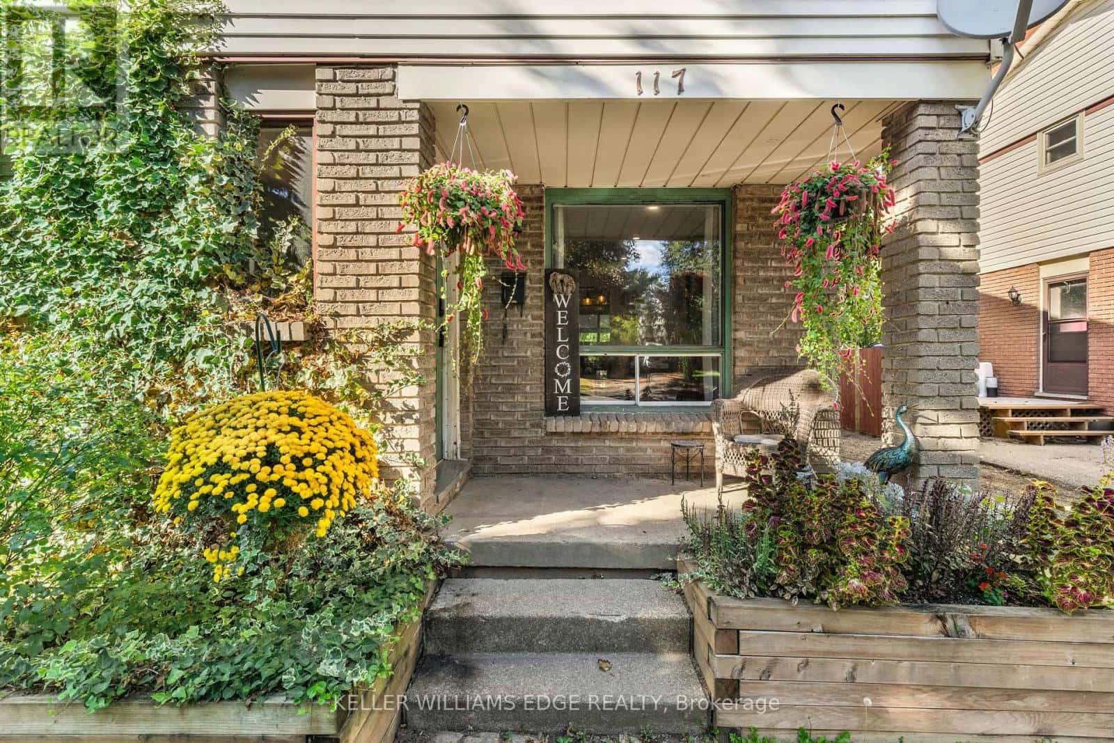 117 GRAYSTONE CRESCENT — Welland (N. Welland), Ontario - Photo 3 of 36