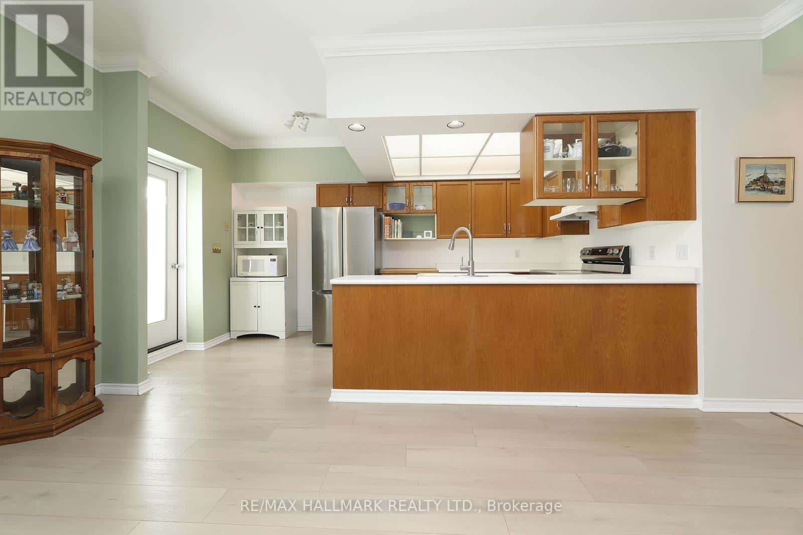 305 - 21 GEORGE STREET — Aurora (Aurora Village), Ontario - Photo 5 of 23