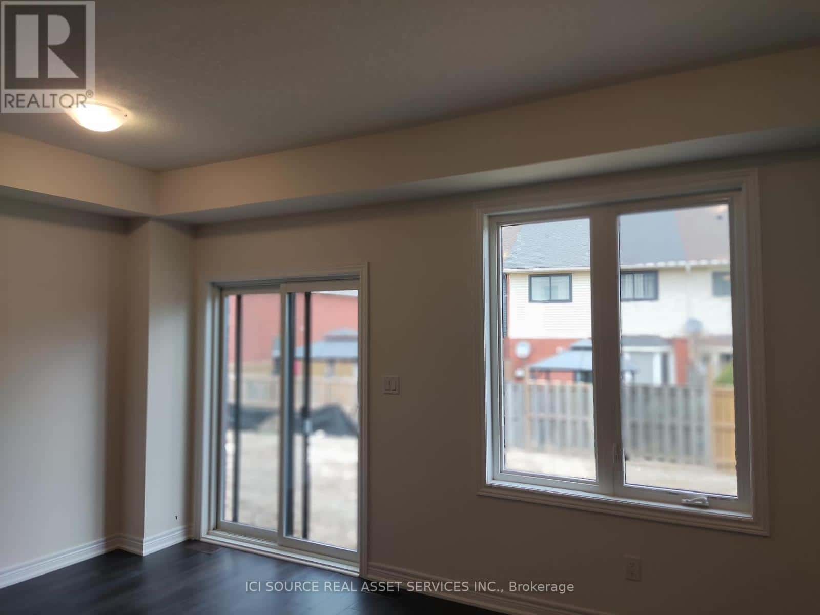 23 GENOA DRIVE — Hamilton (Ryckmans), Ontario - Photo 4 of 16