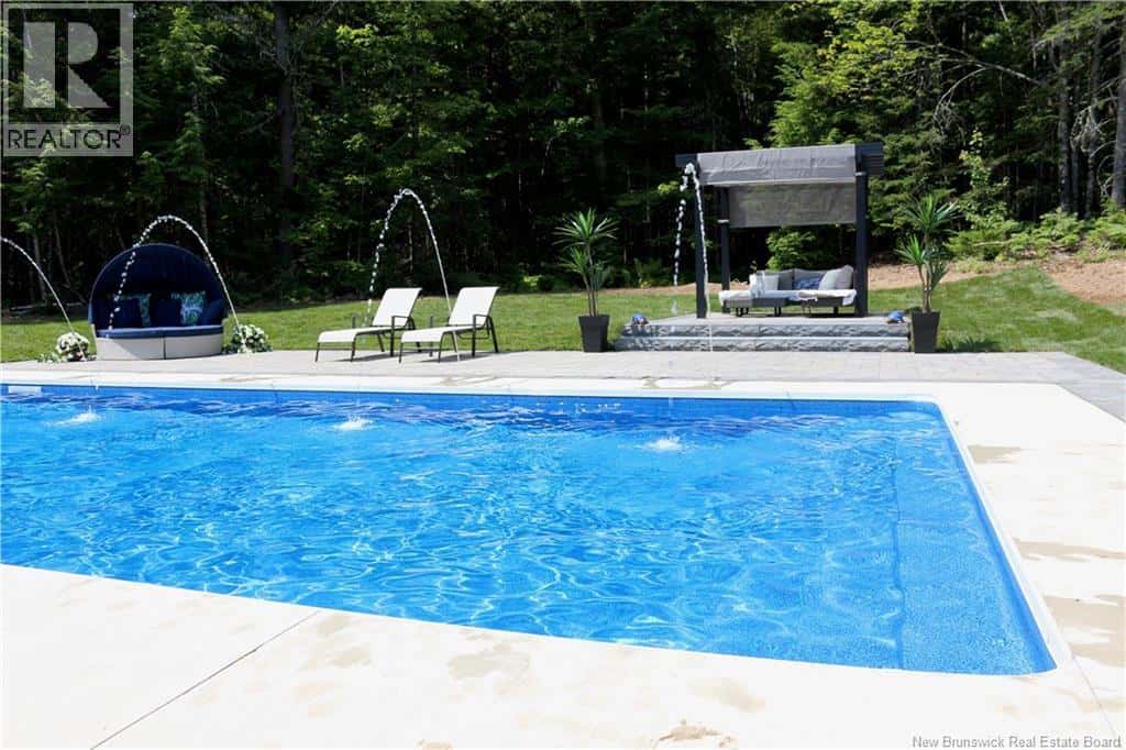 18 Corinth Avenue — Rusagonis, New Brunswick - Photo 4 of 49