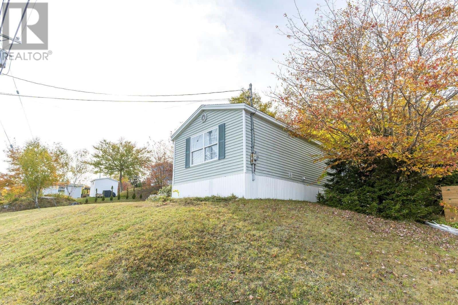 1 Bumpy Lane — Lake Echo, Nova Scotia - Photo 3 of 50