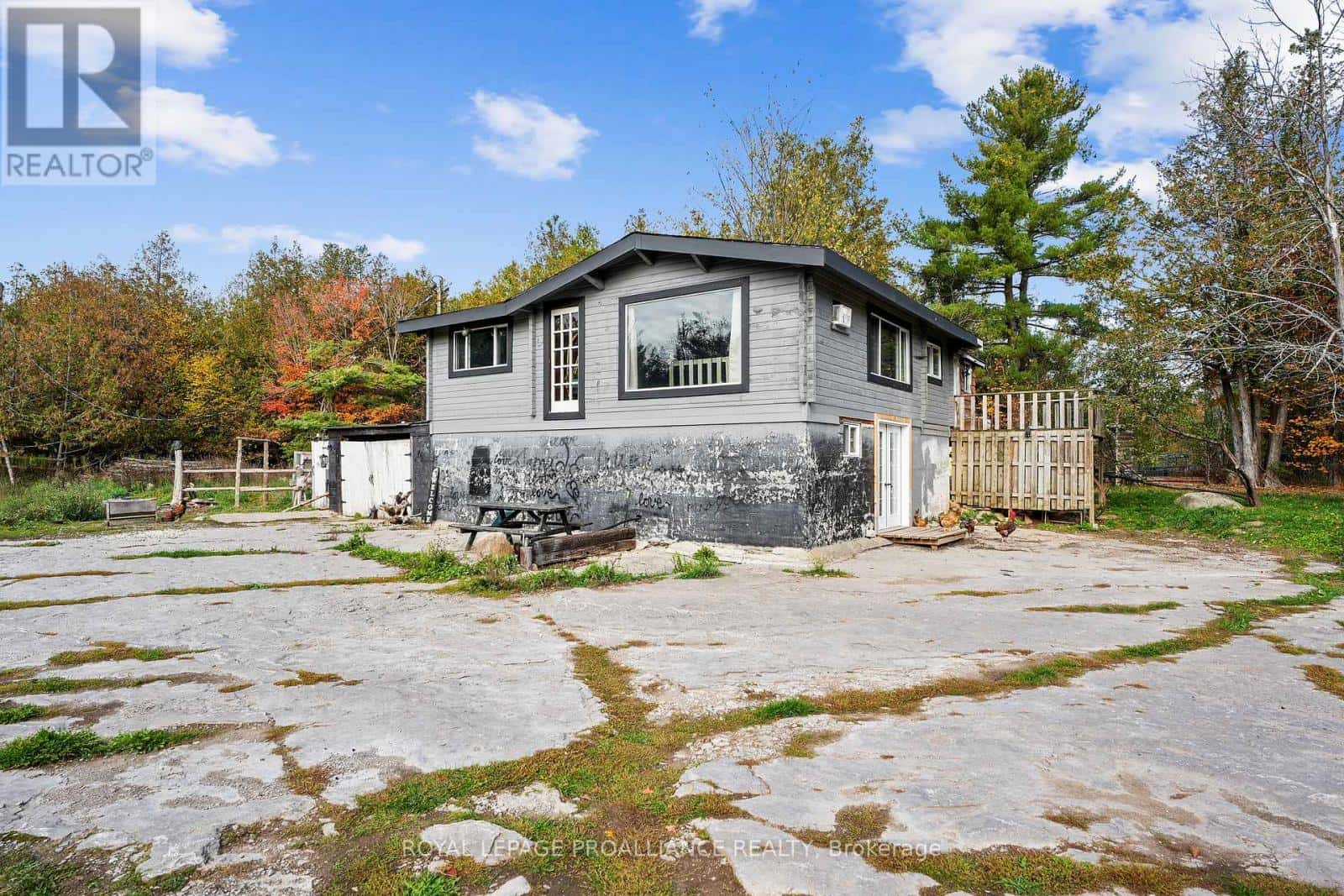 1125 BATEMAN ROAD — Stirling-Rawdon (Rawdon Ward), Ontario - Photo 2 of 50