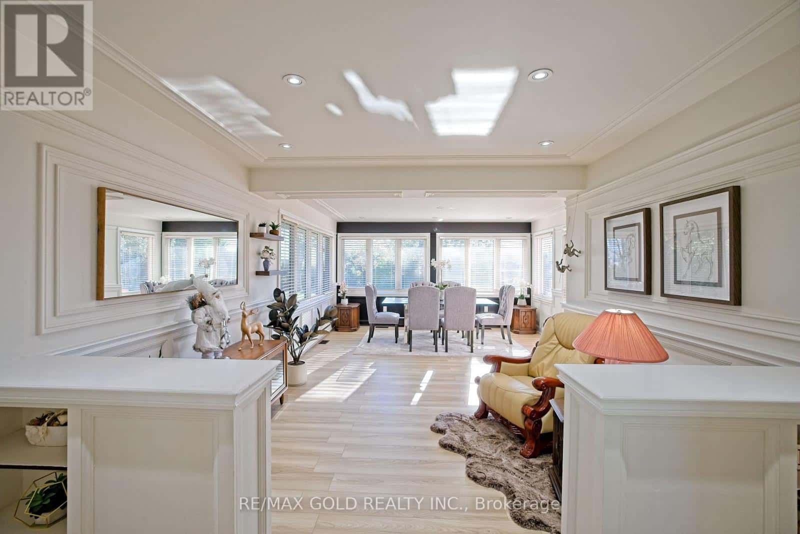 32 ORIOLE AVENUE — Hamilton (Stoney Creek Industrial), Ontario - Photo 4 of 47