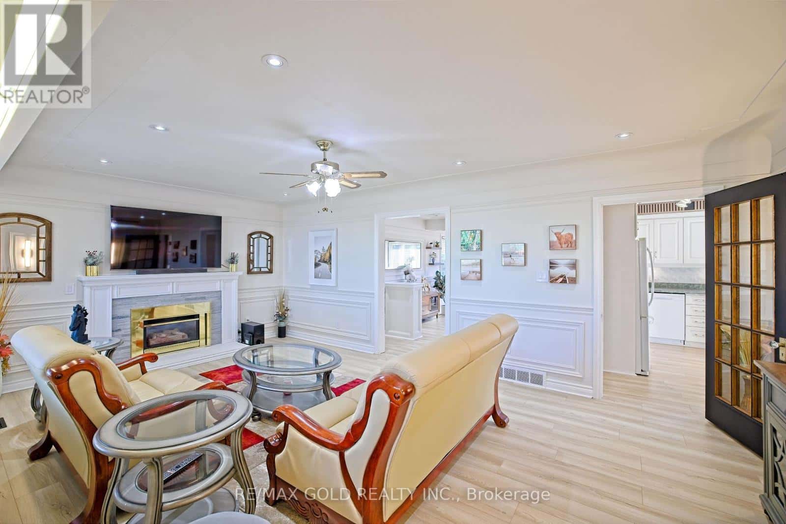 32 ORIOLE AVENUE — Hamilton (Stoney Creek Industrial), Ontario - Photo 5 of 47