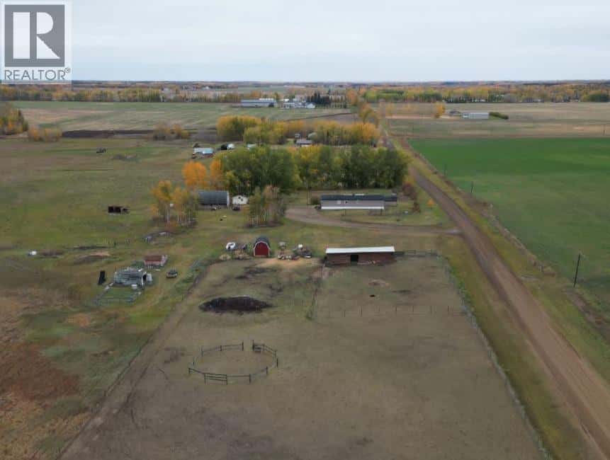 105562 Rge Rd 155 — La Crete, Alberta - Photo 2 of 37