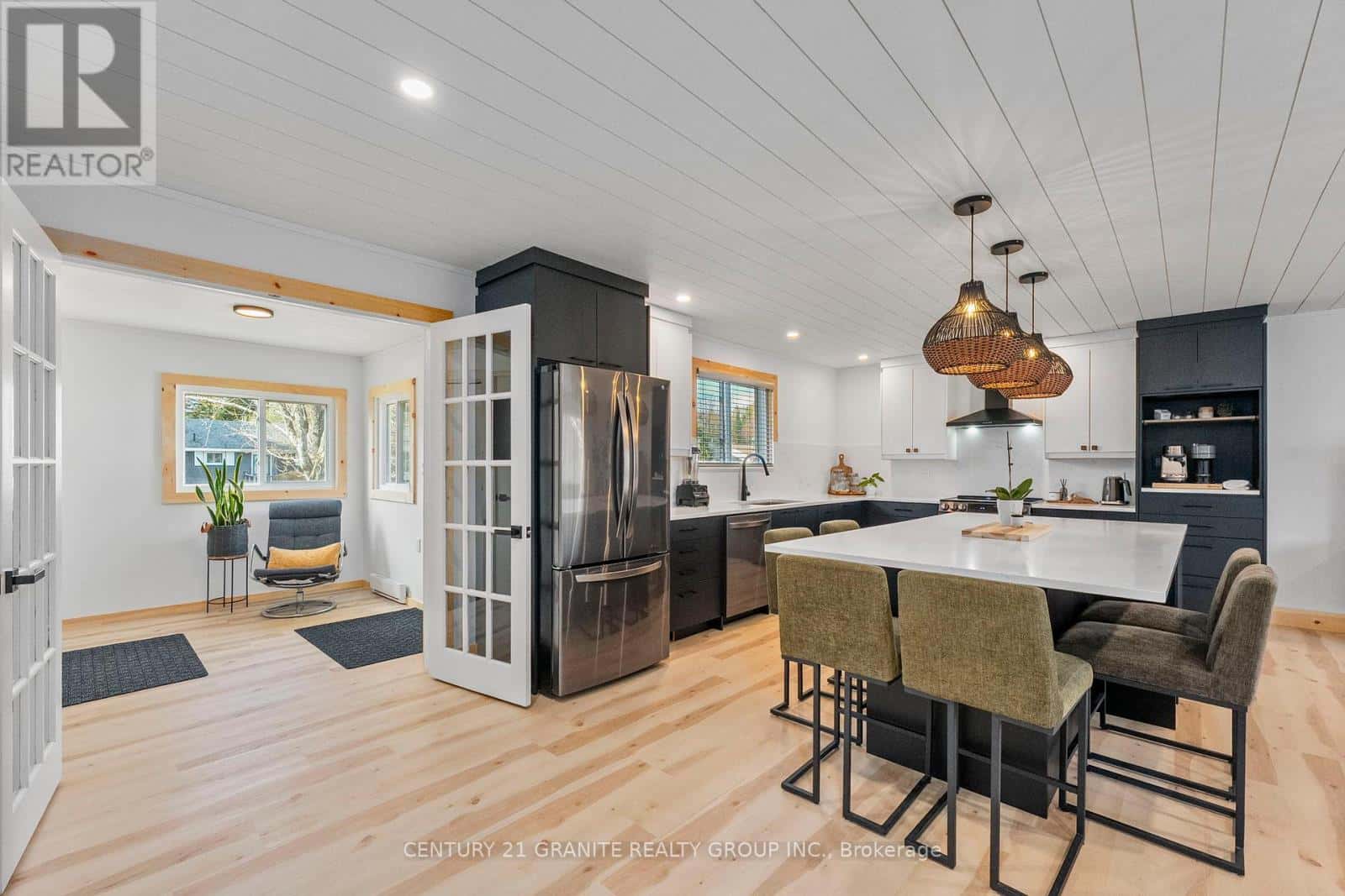 31 SPRUCEDALE STREET — Highlands East (Bicroft Ward), Ontario - Photo 4 of 45