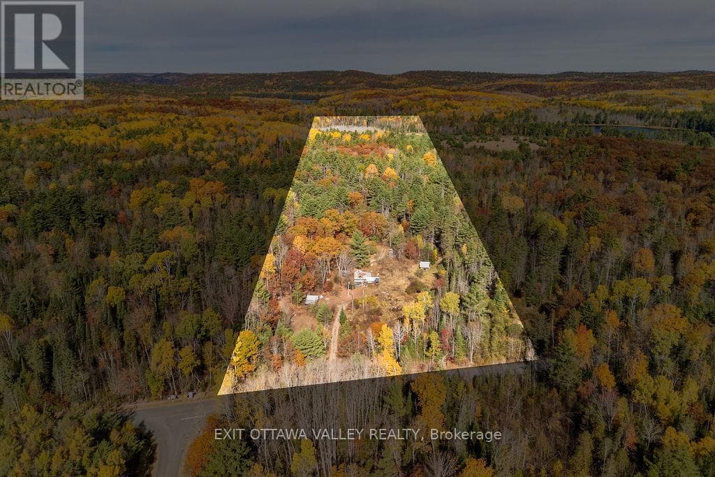 1794 TRAMORE ROAD — Killaloe, Hagarty and Richards, Ontario - Main photo