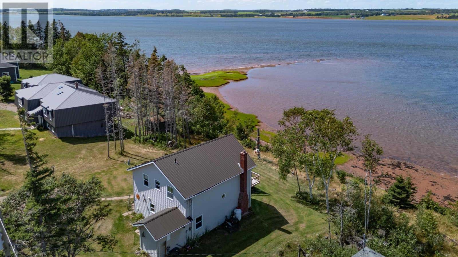 39 Riverbank Drive — Johnstons River, Prince Edward Island - Photo 2 of 39