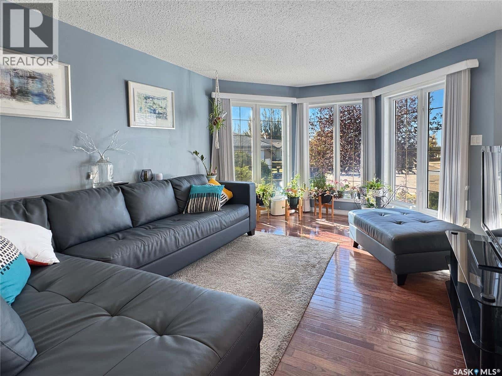 10324 Bunce CRESCENT — North Battleford, Saskatchewan - Photo 2 of 23