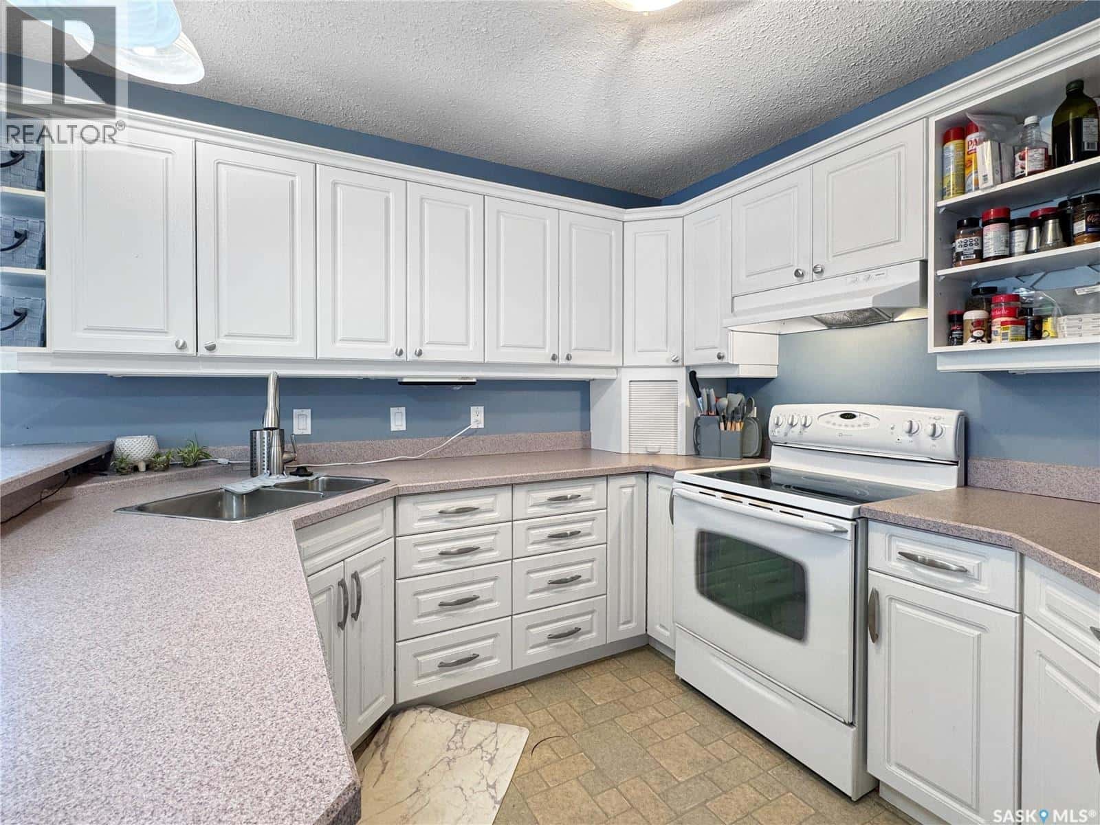 10324 Bunce CRESCENT — North Battleford, Saskatchewan - Photo 5 of 23