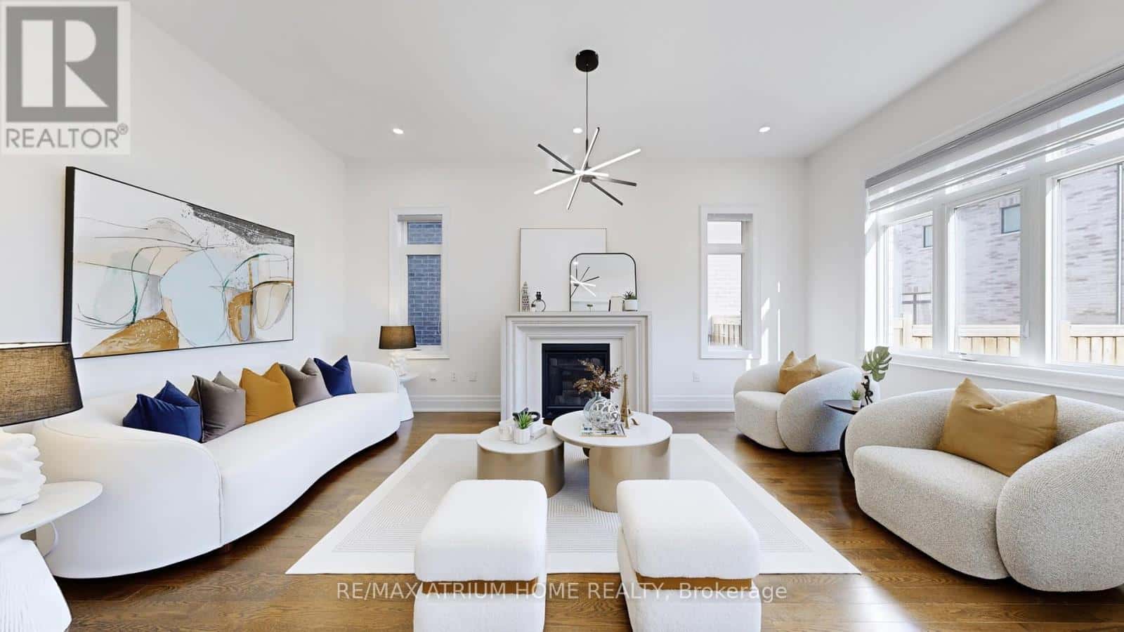 37 HAMSTER CRESCENT — Aurora, Ontario - Photo 4 of 50