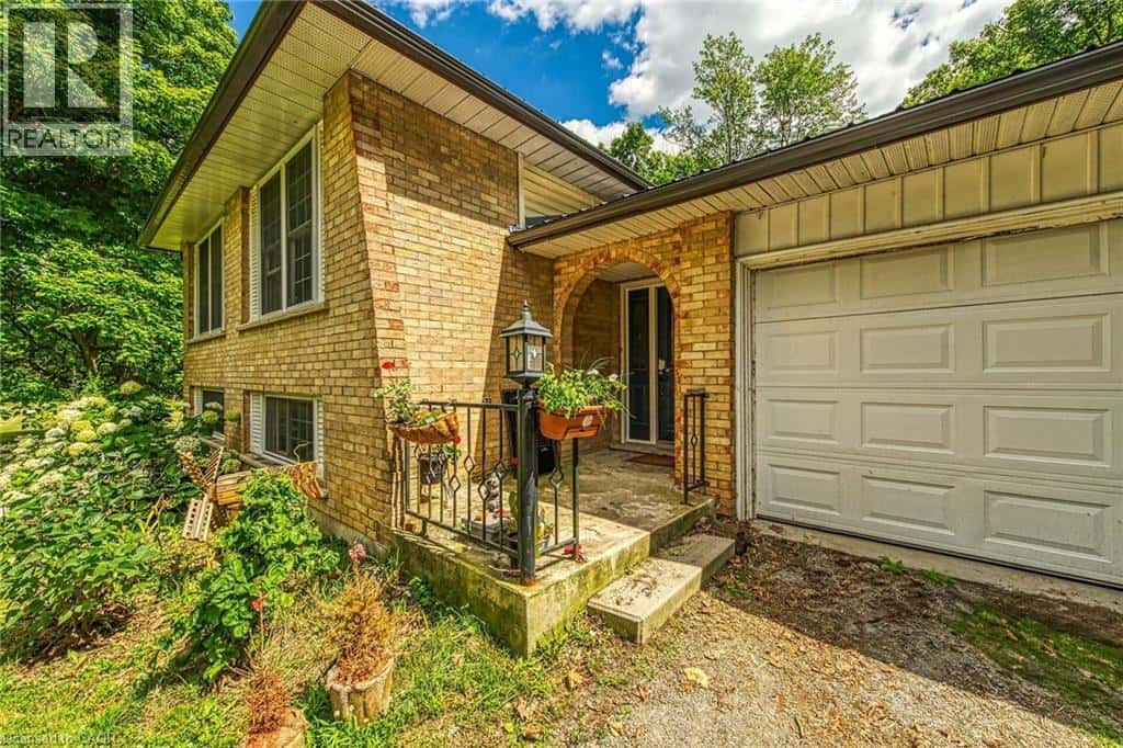 118 CONCESSION 1 Road — Canfield, Ontario - Photo 5 of 50