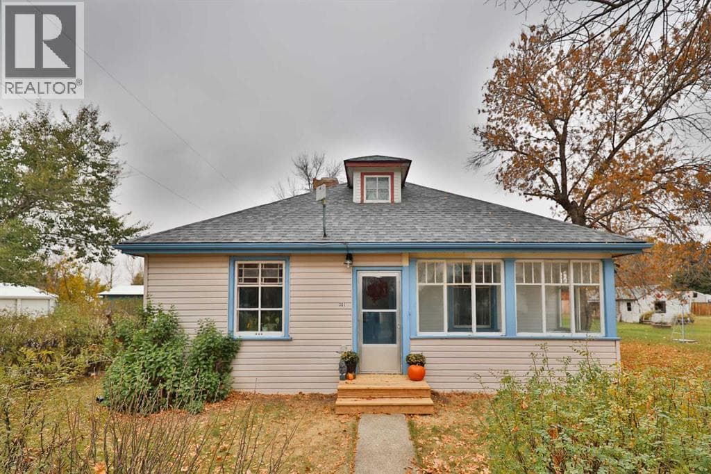 301 Noble Street — Barons, Alberta - Main photo