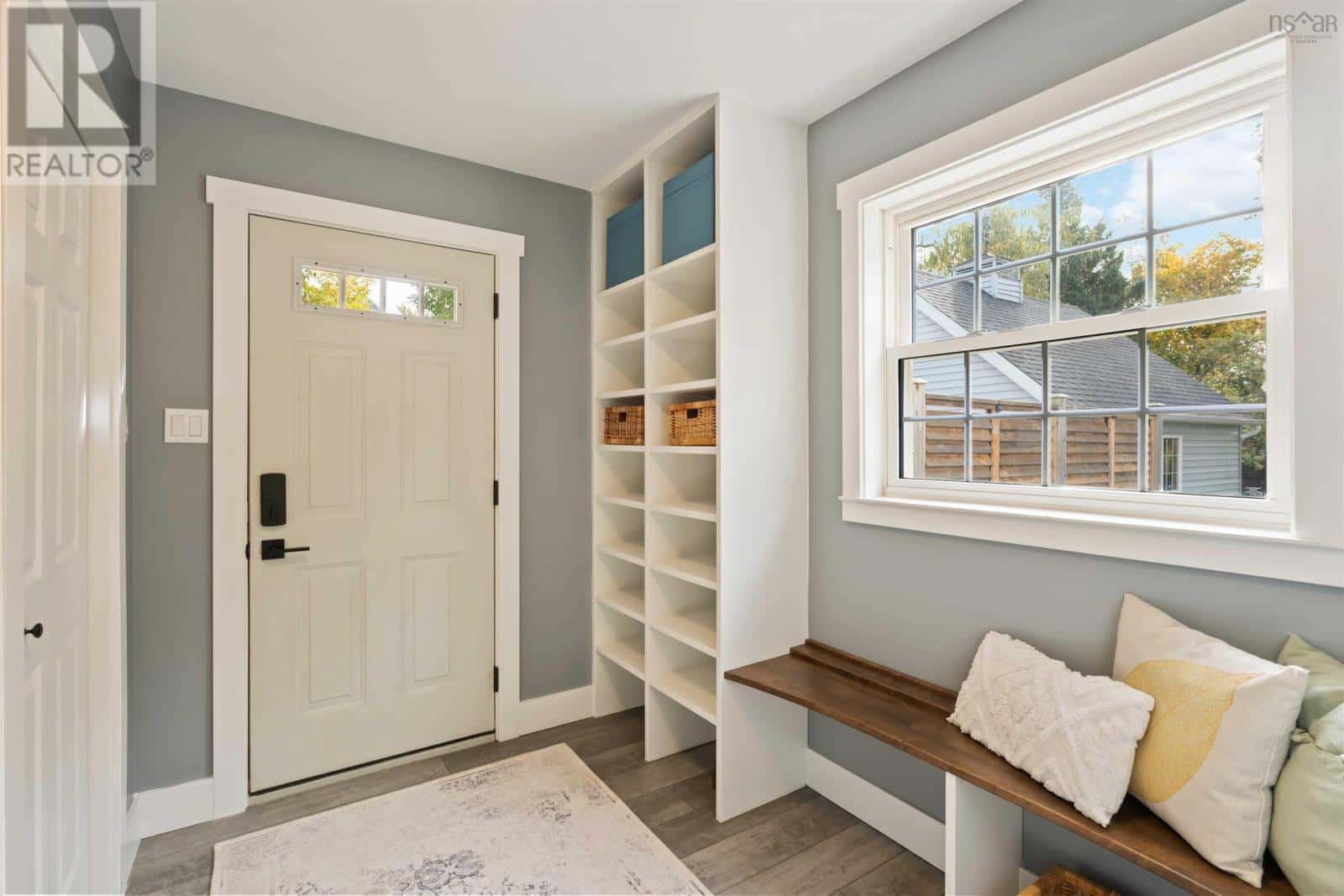 63 Main Street — Wolfville, Nova Scotia - Photo 4 of 50