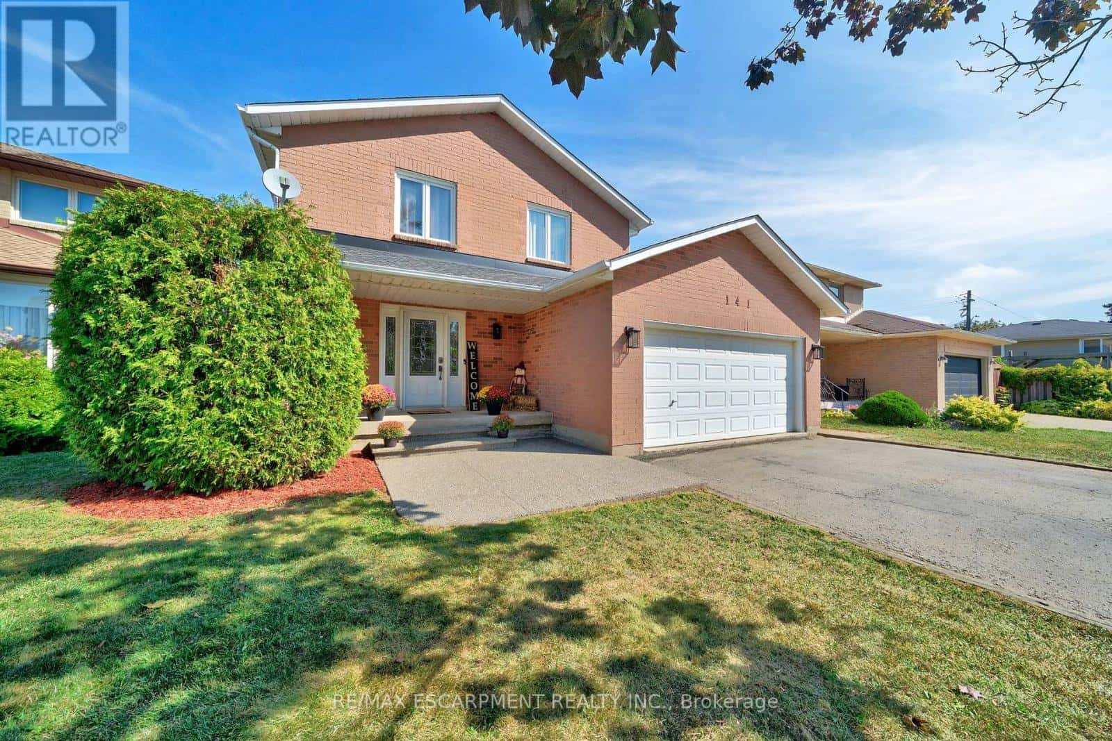 141 TEMPLEMEAD DRIVE — Hamilton (Templemead), Ontario - Photo 2 of 40