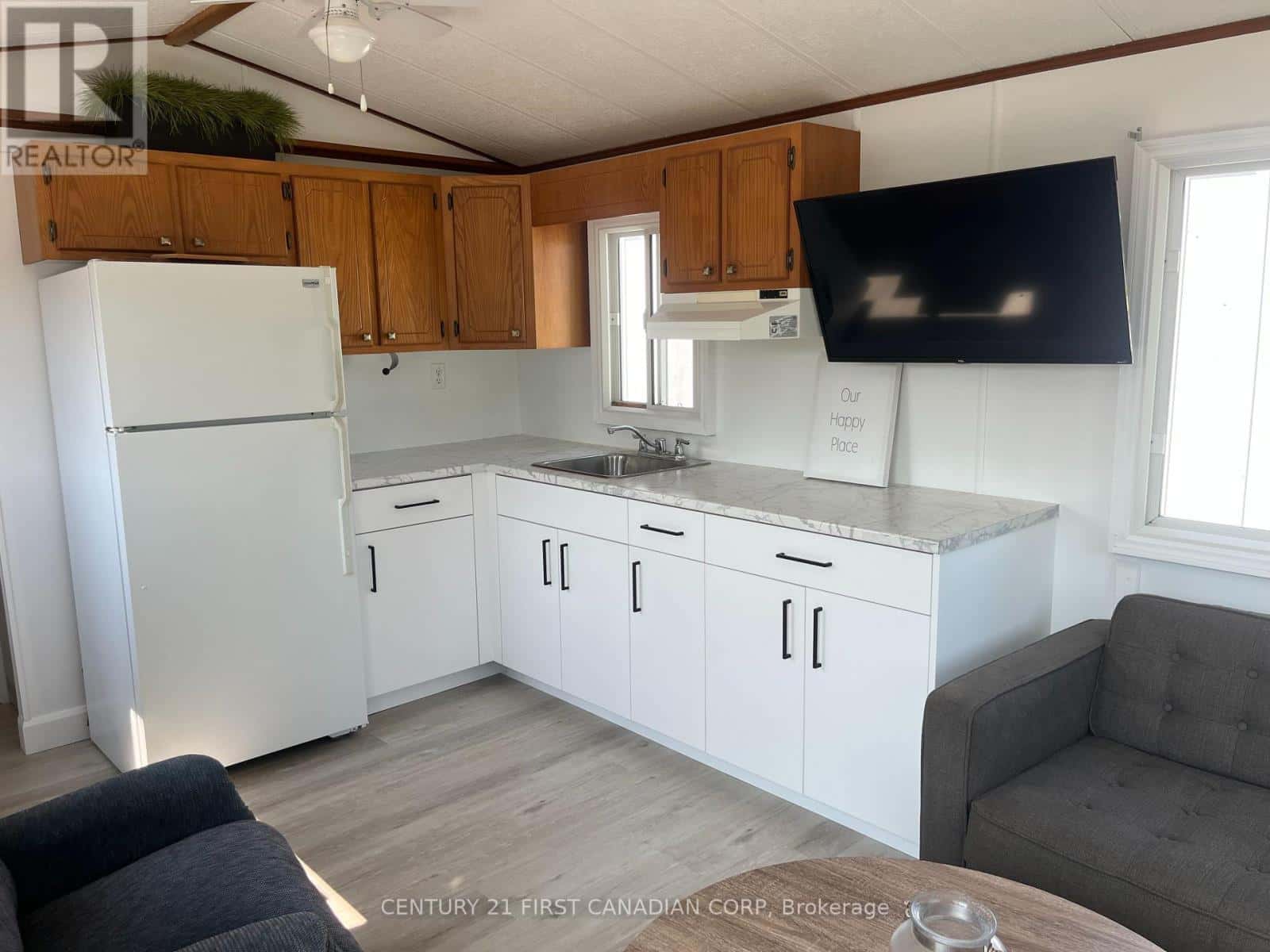 13 ST. LUCIA LANE — Bluewater (Hay), Ontario - Photo 4 of 11