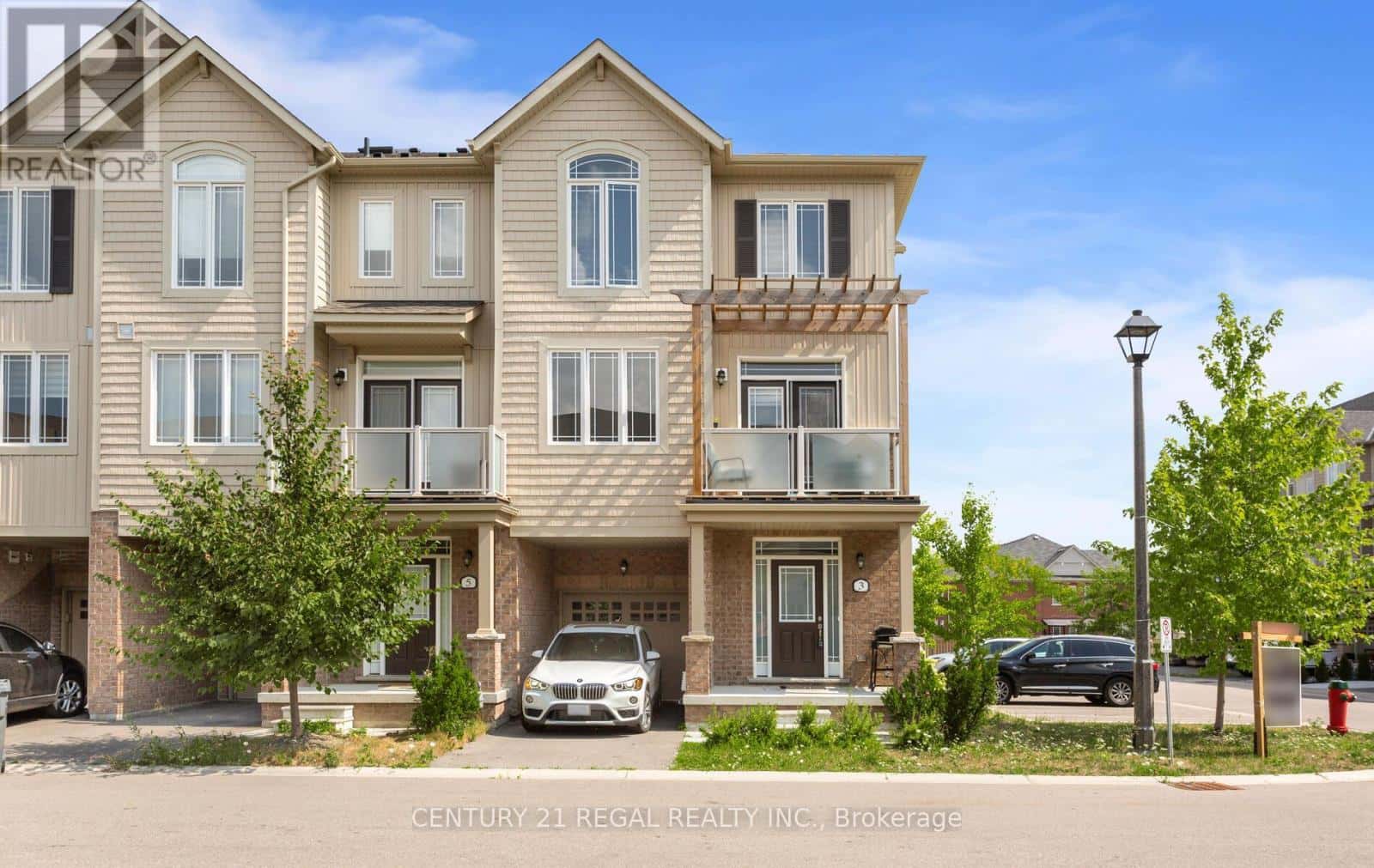 3 GLASSON LANE S — Caledon (Caledon Village), Ontario - Photo 4 of 48