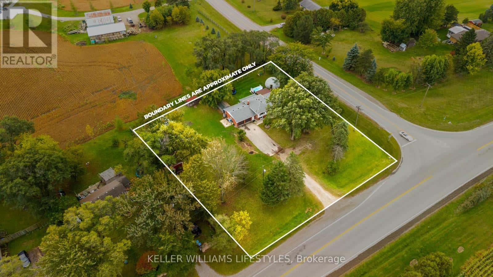 8749 LONGWOODS ROAD — Strathroy-Caradoc, Ontario - Photo 2 of 41