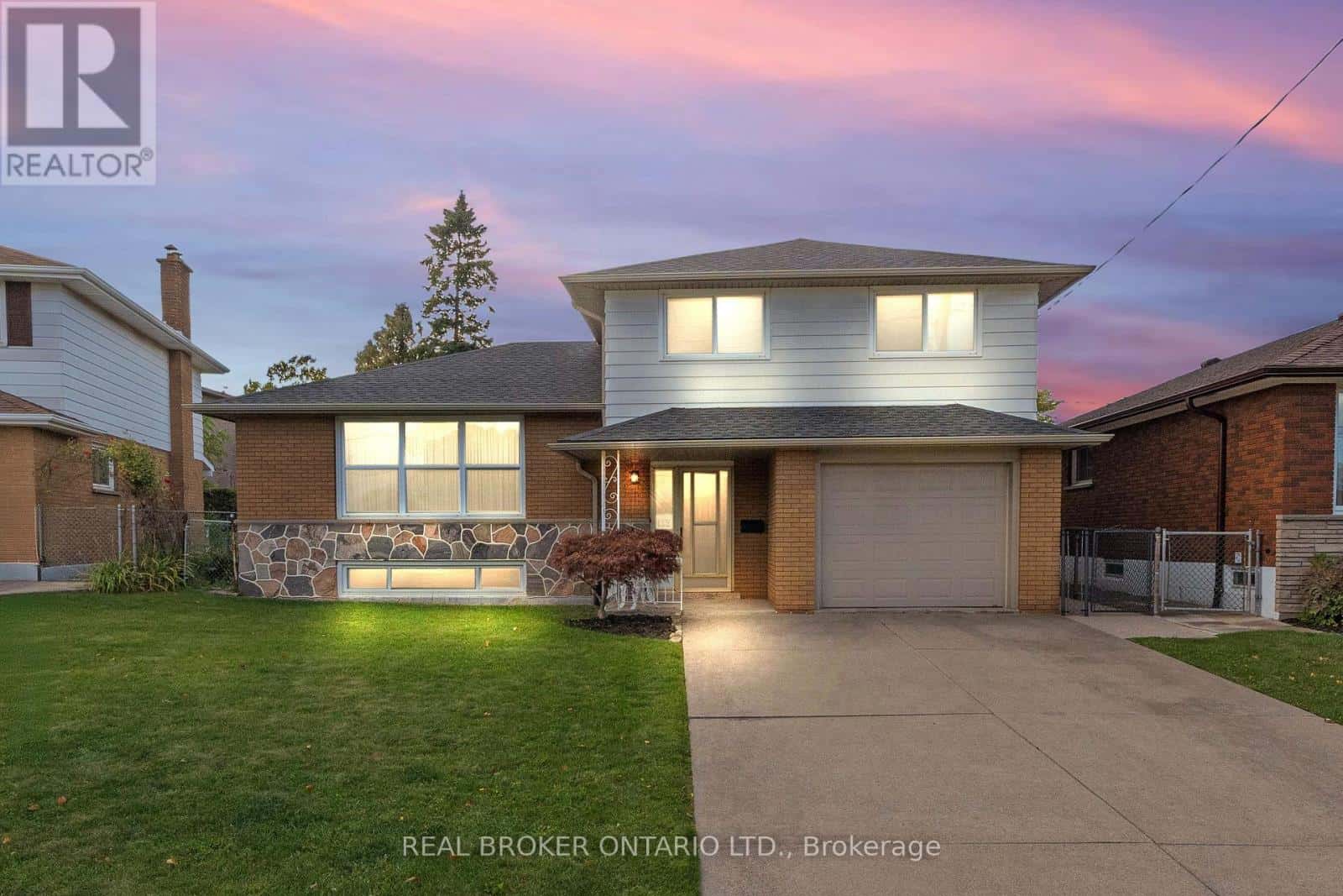 132 GREENINGDON DRIVE — Hamilton (Greeningdon), Ontario - Photo 2 of 45