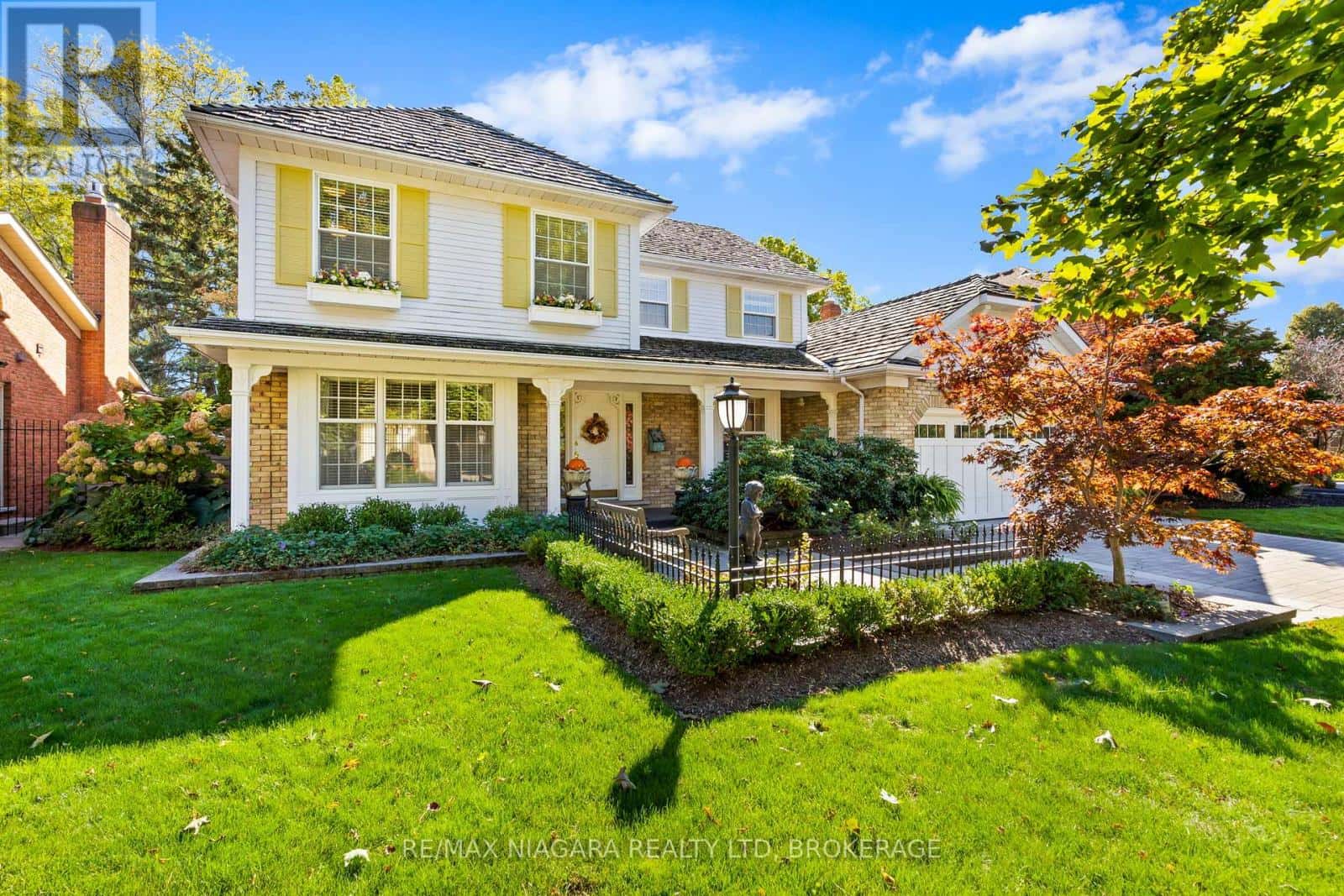 101 PORT MASTER DRIVE — St. Catharines (Martindale Pond), Ontario - Photo 3 of 42